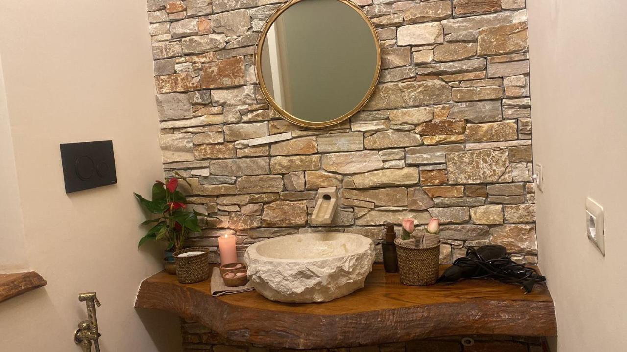 Love Space Sensory Spa & Relax Suite Santa Maria delle Mole Kültér fotó