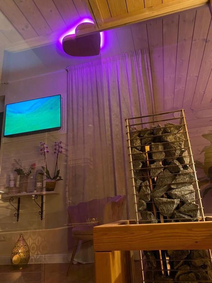 Love Space Sensory Spa & Relax Suite Santa Maria delle Mole Kültér fotó
